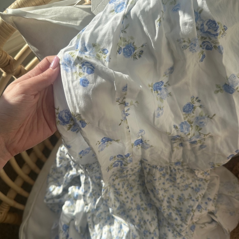 New with tags Altar’d State Aria Floral Maxi Dress - Picture 10 of 11